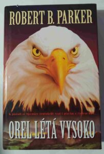 Orel létá vysoko